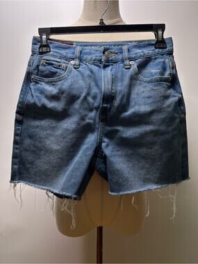 American Eagle Blue Mom Jean Cut Off/Rough Hem Denim Shorts Size 0 Regular